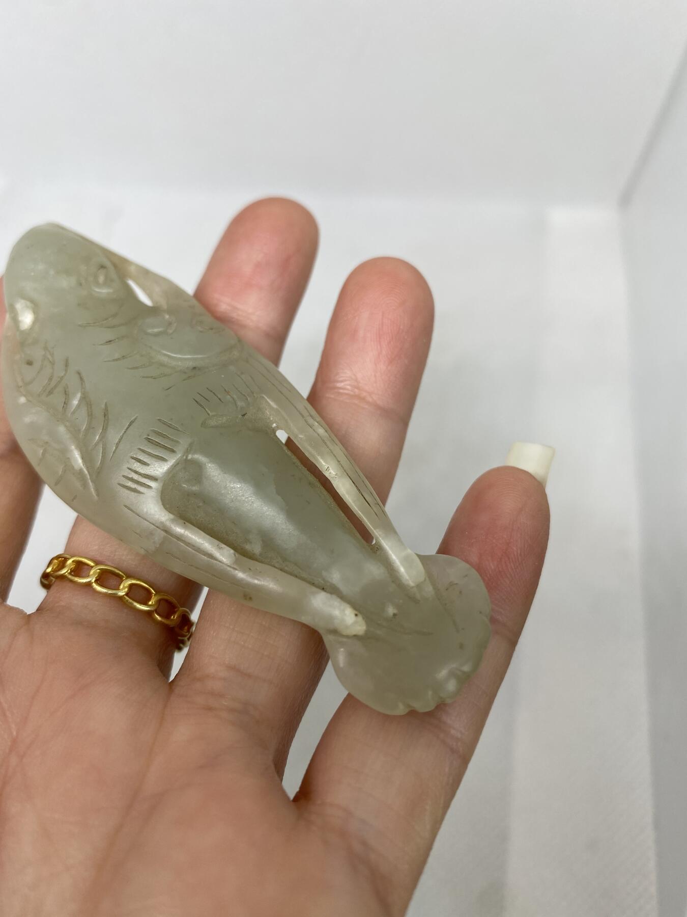 老玉鱼挂件，尺寸8.3厘米，品相如图，168包快递