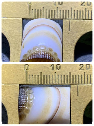 精品亚光一线药师玛瑙手工雕刻太阳花桶珠一颗 精品亚光一线药师玛瑙手工雕刻太阳花桶珠一颗