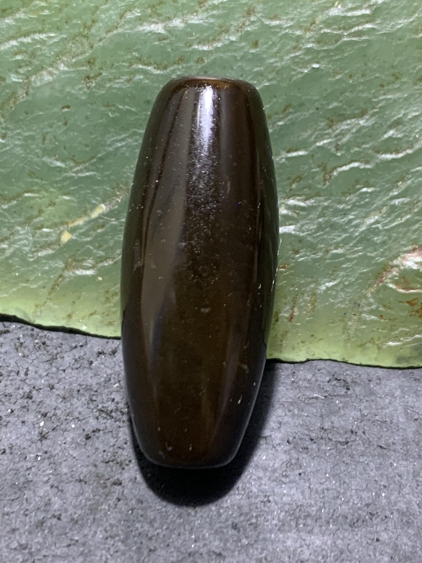 精美亚光黑玛瑙手工雕刻一心向佛桶珠一颗！