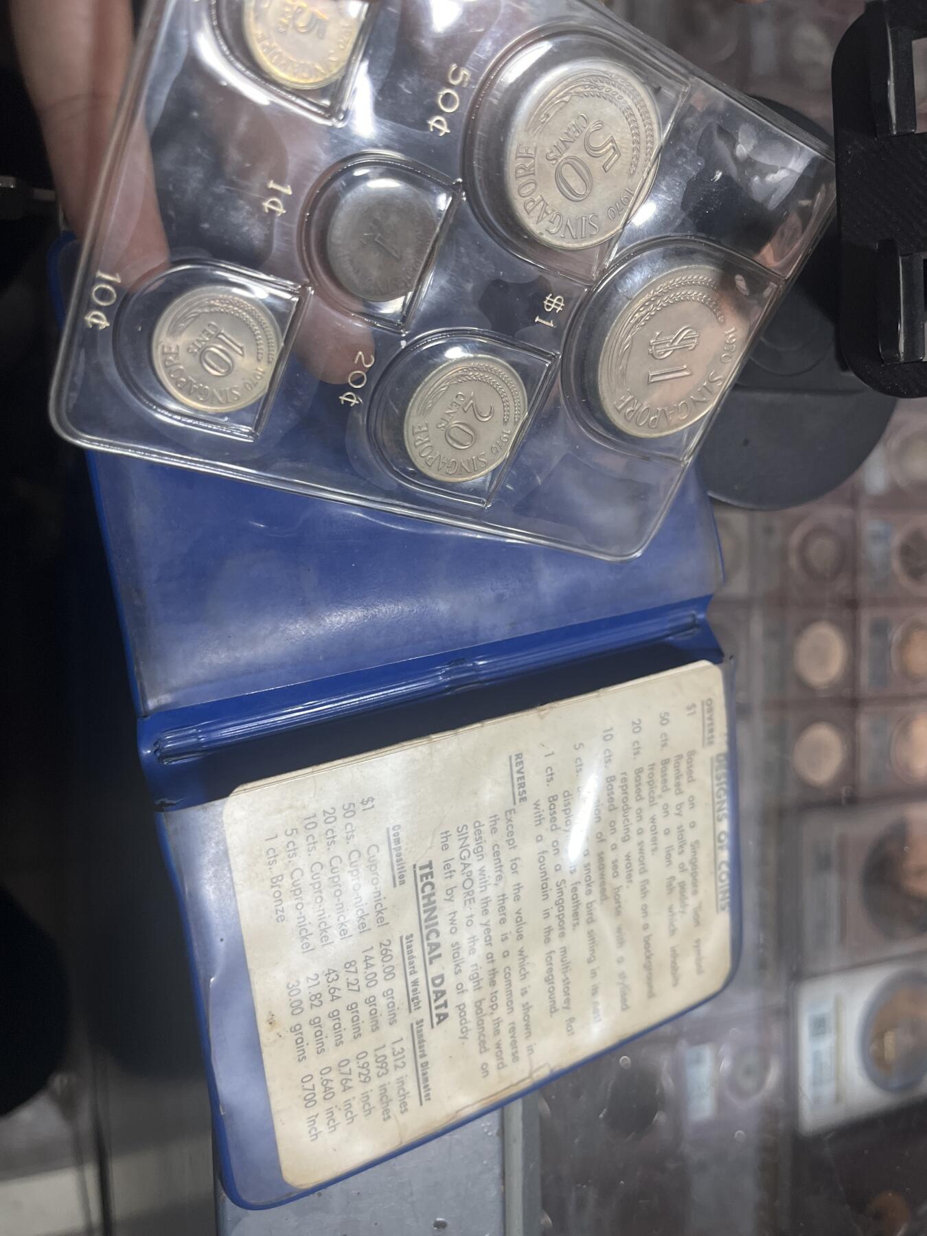 钱币，纪念章，杂项拍卖专场 新加坡万国博览会1970套币