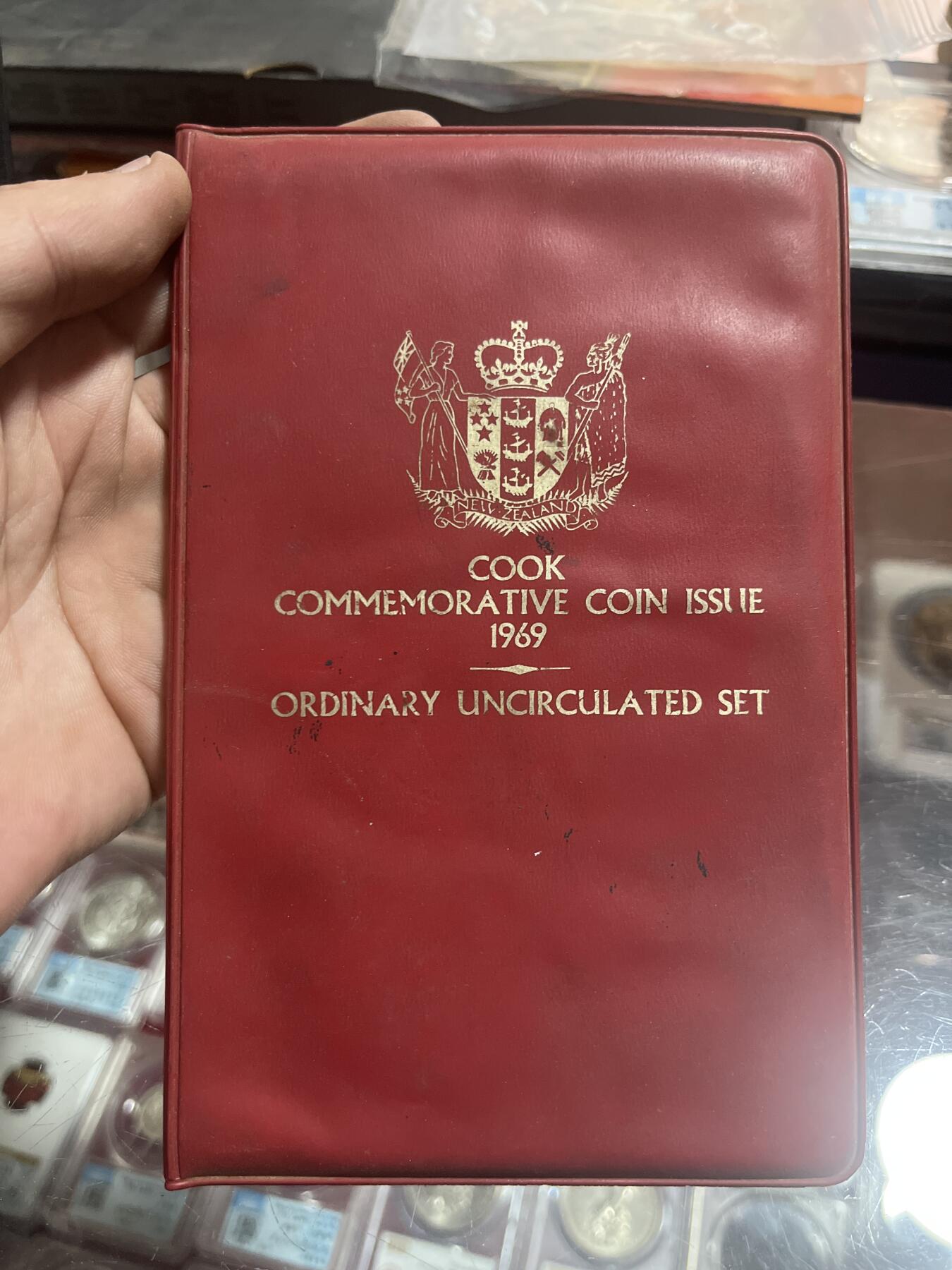 钱币，纪念章，杂项拍卖专场 新西兰库克船长套币原册