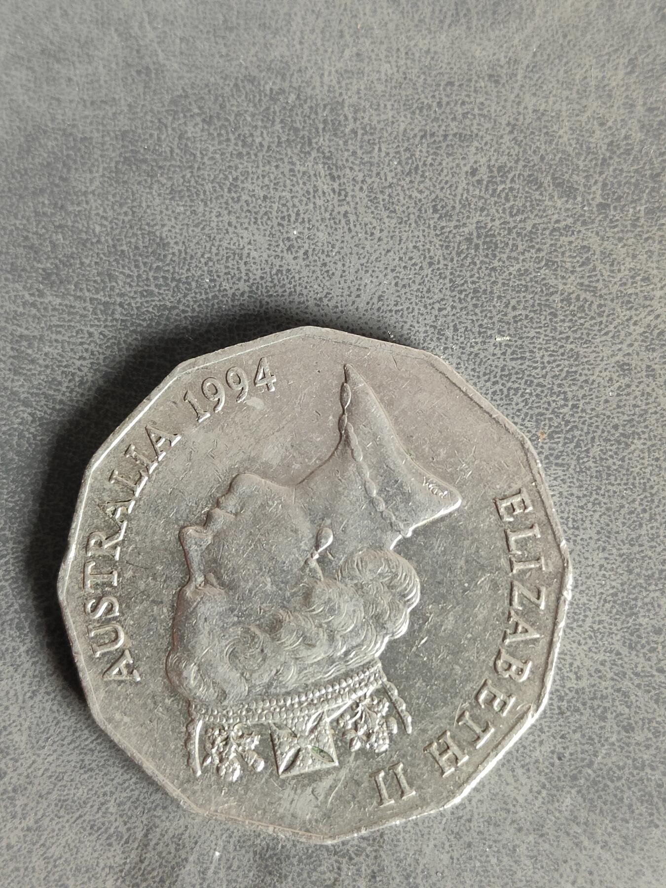 英雄古币捡漏专场第一期无押金可累计捡漏，全场50包邮，偏远地区除外。 澳大利亚一家人。