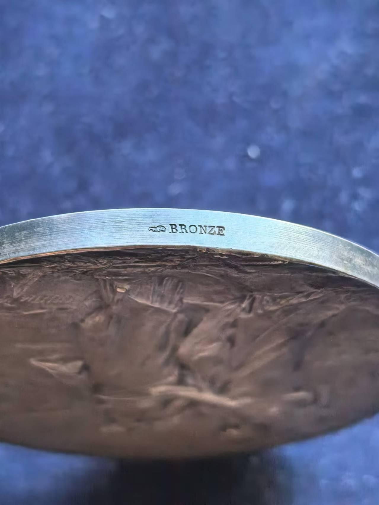 法国镀银铜章，科学促进会，大师roty作品，直径68mm Jacques, Laurent Peirotes 1869 - 1935 记者、社会主义活动家和政治家。曾任阿尔萨斯-洛林州议会议员（1911-1918年），国会议员（1912-1918）。市议员（1902年）和斯特拉斯堡市长（1918年-1929）