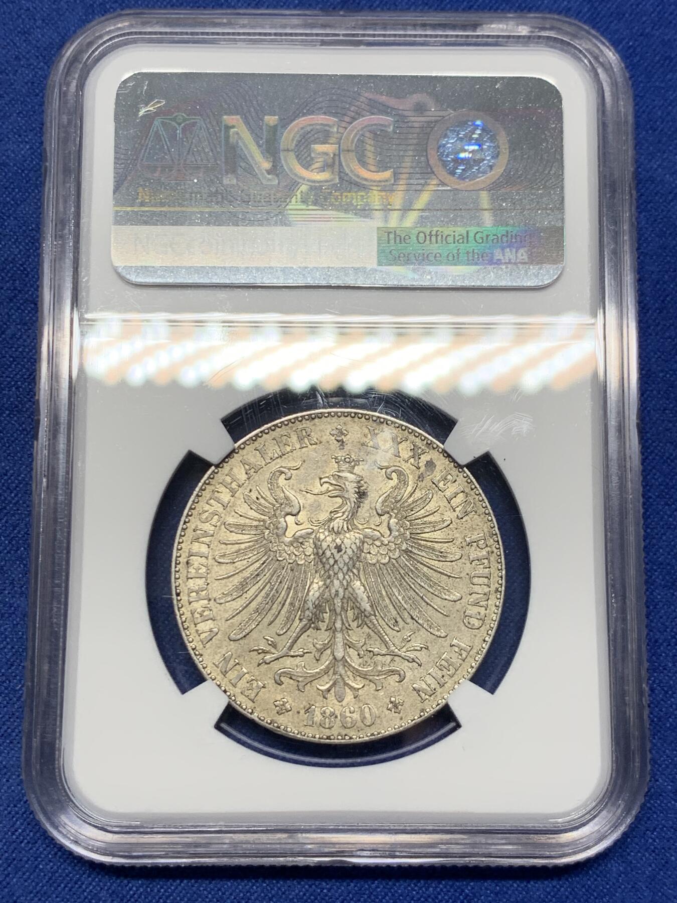 《竞宝斋》秋分专场 2-1 中拍送定制纪念章 周日，周一（全场顺丰包邮）310场 NGC AU55 德国 1860年 法兰克福少女 1泰勒 银币 原味包浆。