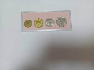 1995年 - 1995年