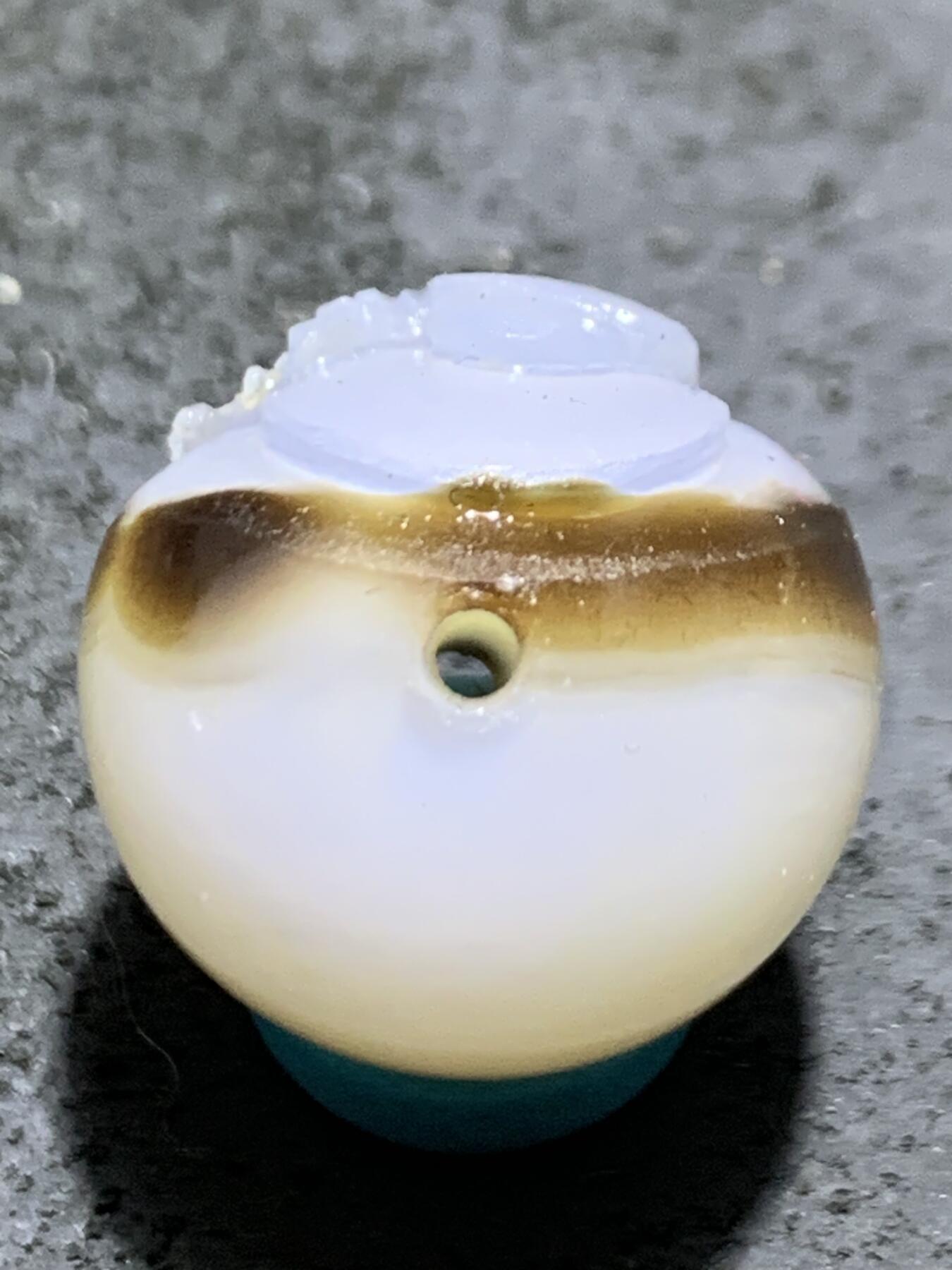 精美高玉化亚光一线海洋玉髓手工俏色巧雕一心向佛意境圆珠一个！