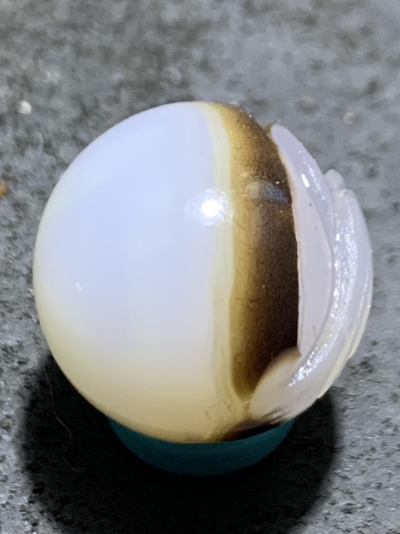 精美高玉化亚光一线海洋玉髓手工俏色巧雕一心向佛意境圆珠一个！