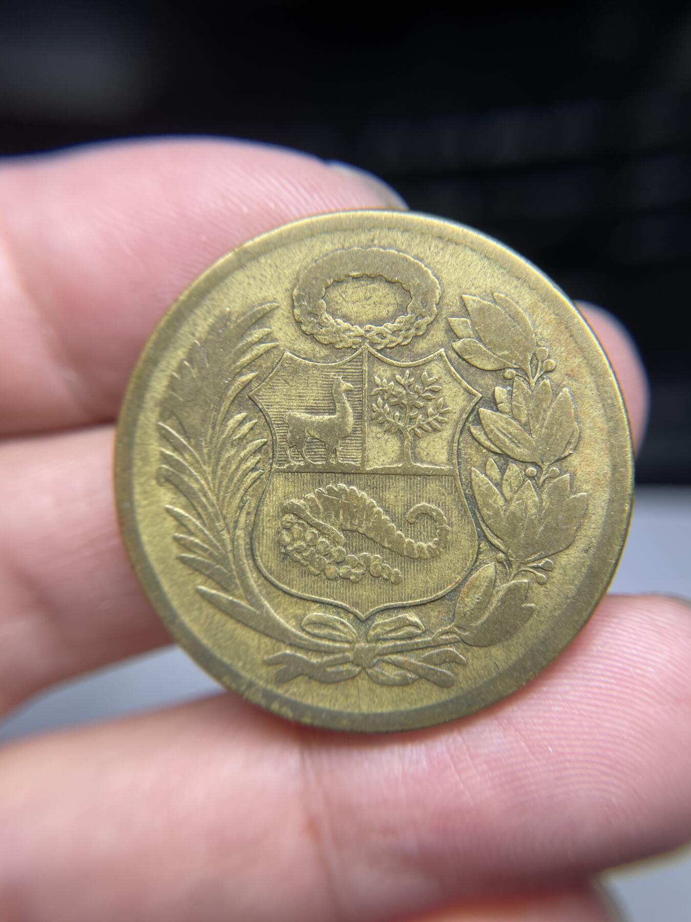 每日一拍，2024年集古藏今外币拍卖第十五期-第6场—（总第146拍），可以寄存60天，满160元包邮。 1944年秘鲁1索尔