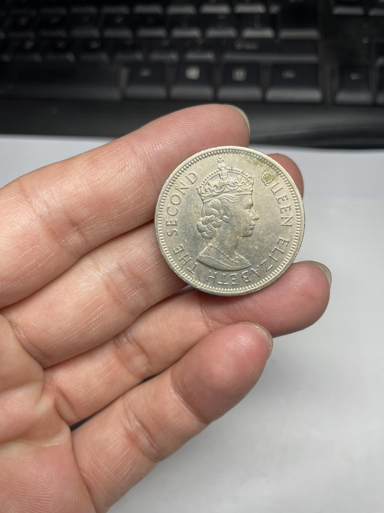 每日一拍，2024年集古藏今外币拍卖第十五期-第6场—（总第146拍），可以寄存60天，满160元包邮。 1974年香港大一元