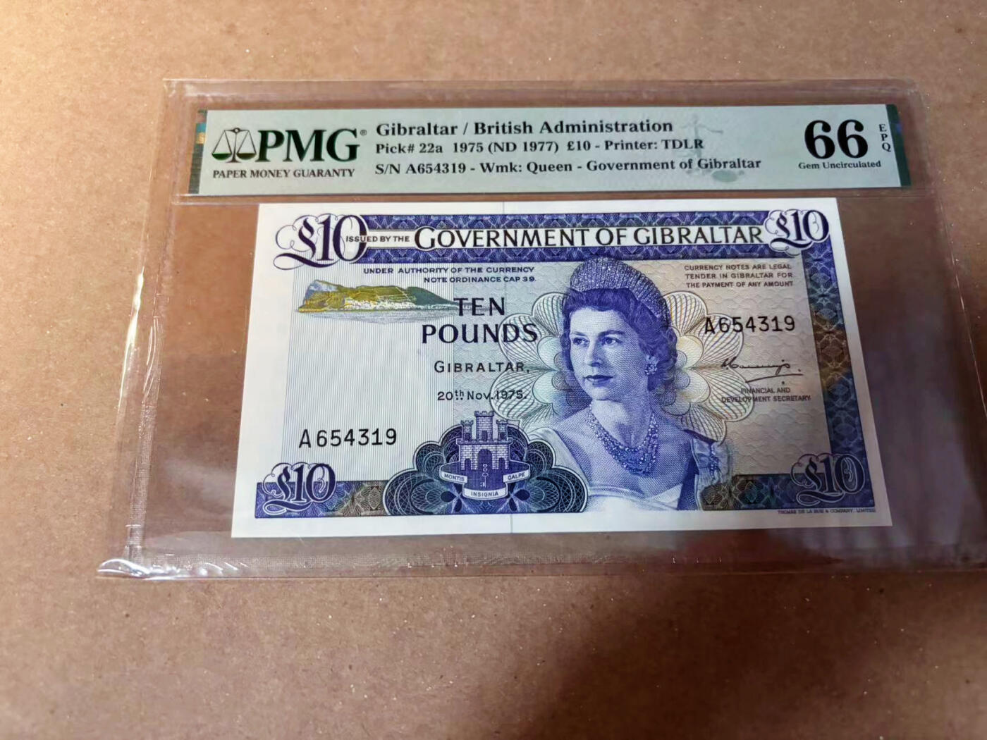 【Blue Auction】✨世界纸币精拍第549期【精】 直布罗陀 1975年10镑 高冠女王 PMG66EPQ 