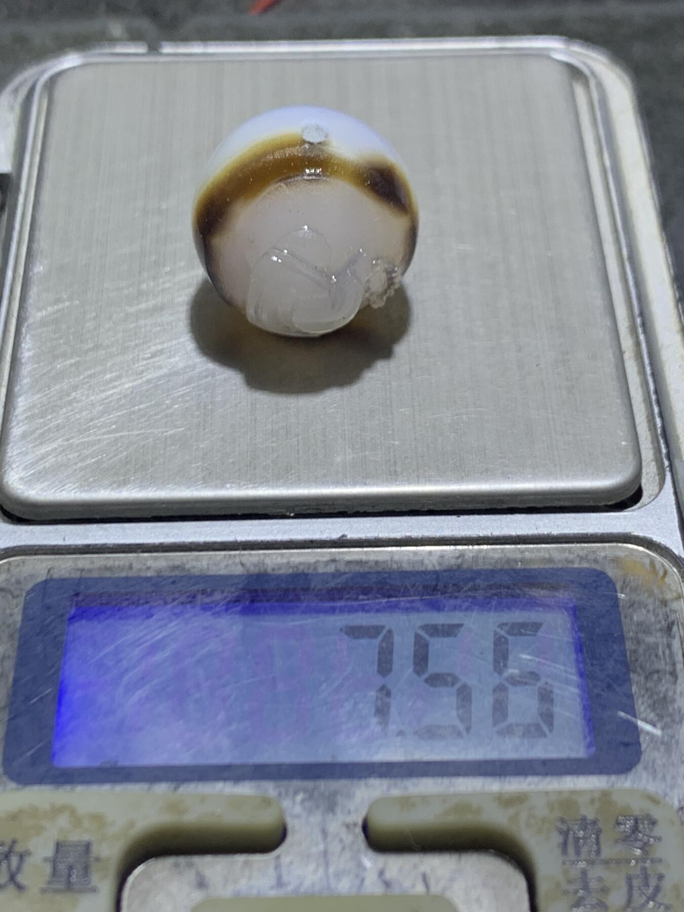 精美高玉化亚光一线海洋玉髓手工俏色巧雕一心向佛意境圆珠一个！