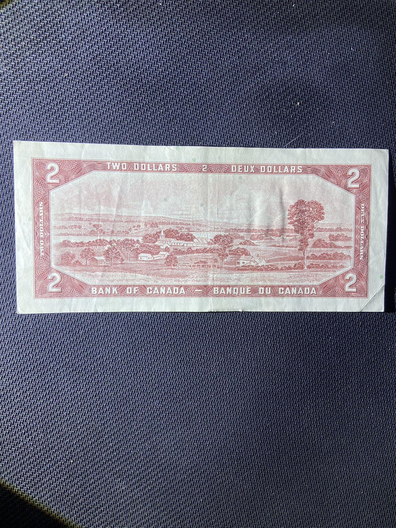 【炜奕收藏】，第十四期，裸钞专场 1954年加拿大2元，AU品相，有数道轻微折痕