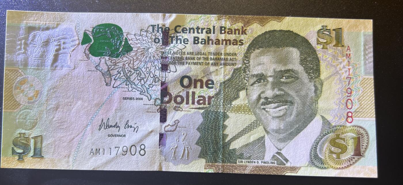 珑诚汇·乐淘淘 世界纸币拍卖 第32期 低佣场 巴哈马纸币三张 2008年1元&2017年1元&2020年5元 其中08年1元有压痕 其余均为A冠全新UNC