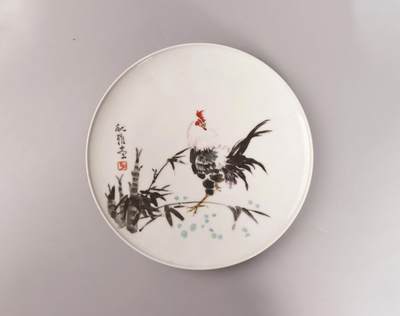 承乾2024金秋喜迎国庆文物拍卖 - 粉彩雄鸡图盘