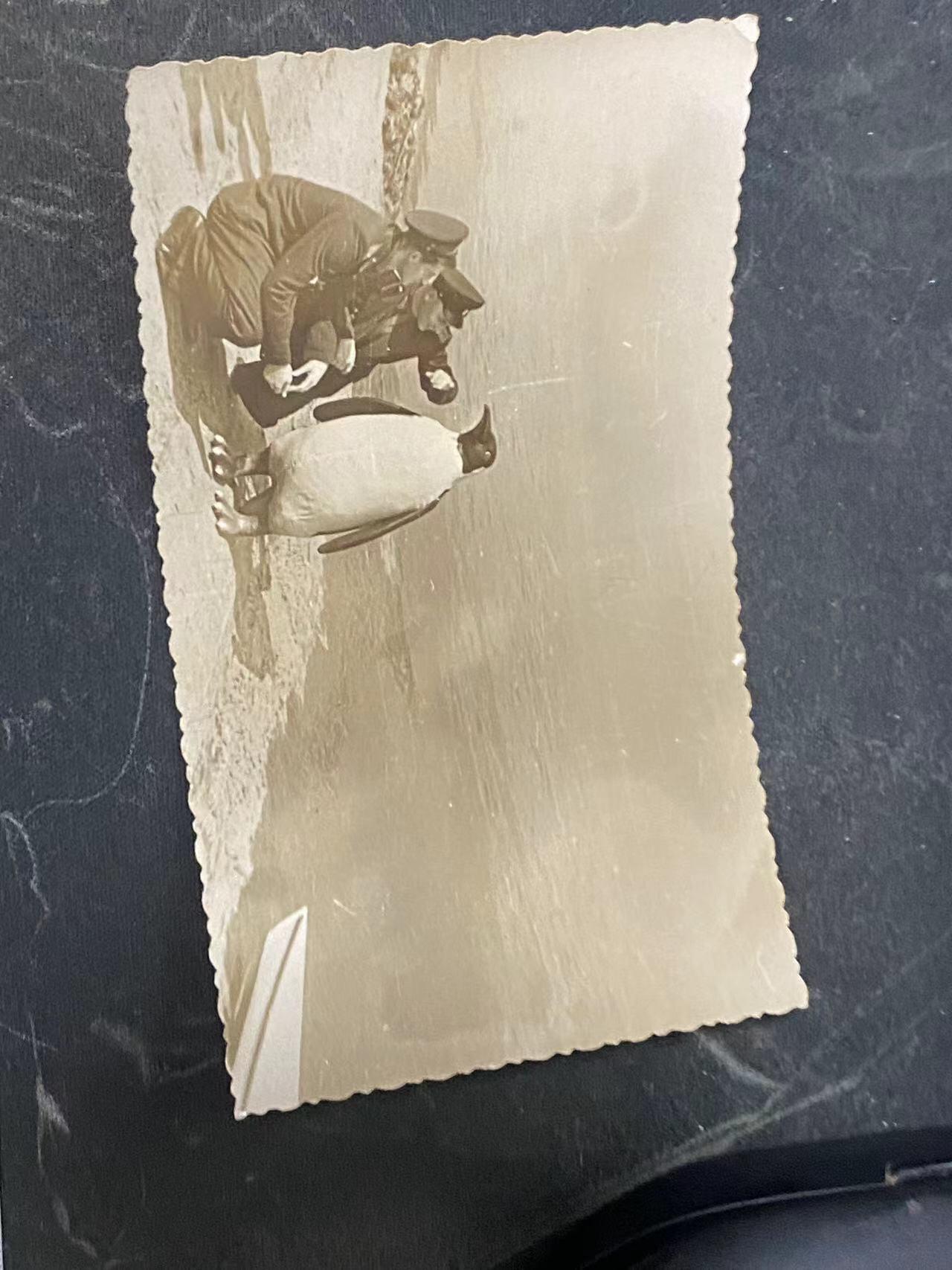 苏联勋章奖章拍卖10月6日晚上九点结束在麦稀奇 有佣金 苏联早期南极考察照片 稀有