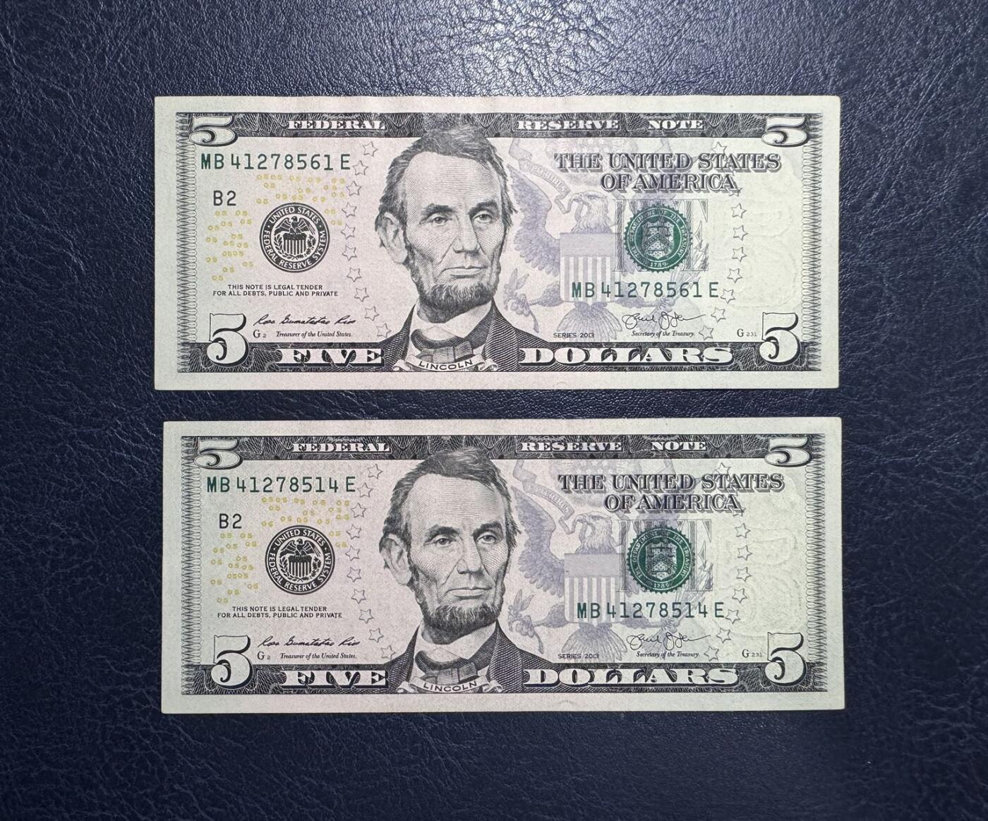 收藏联盟Quantum Auction 第379期拍卖  美国2017年1和2元以及2013年5元 品相为AU和UNC-