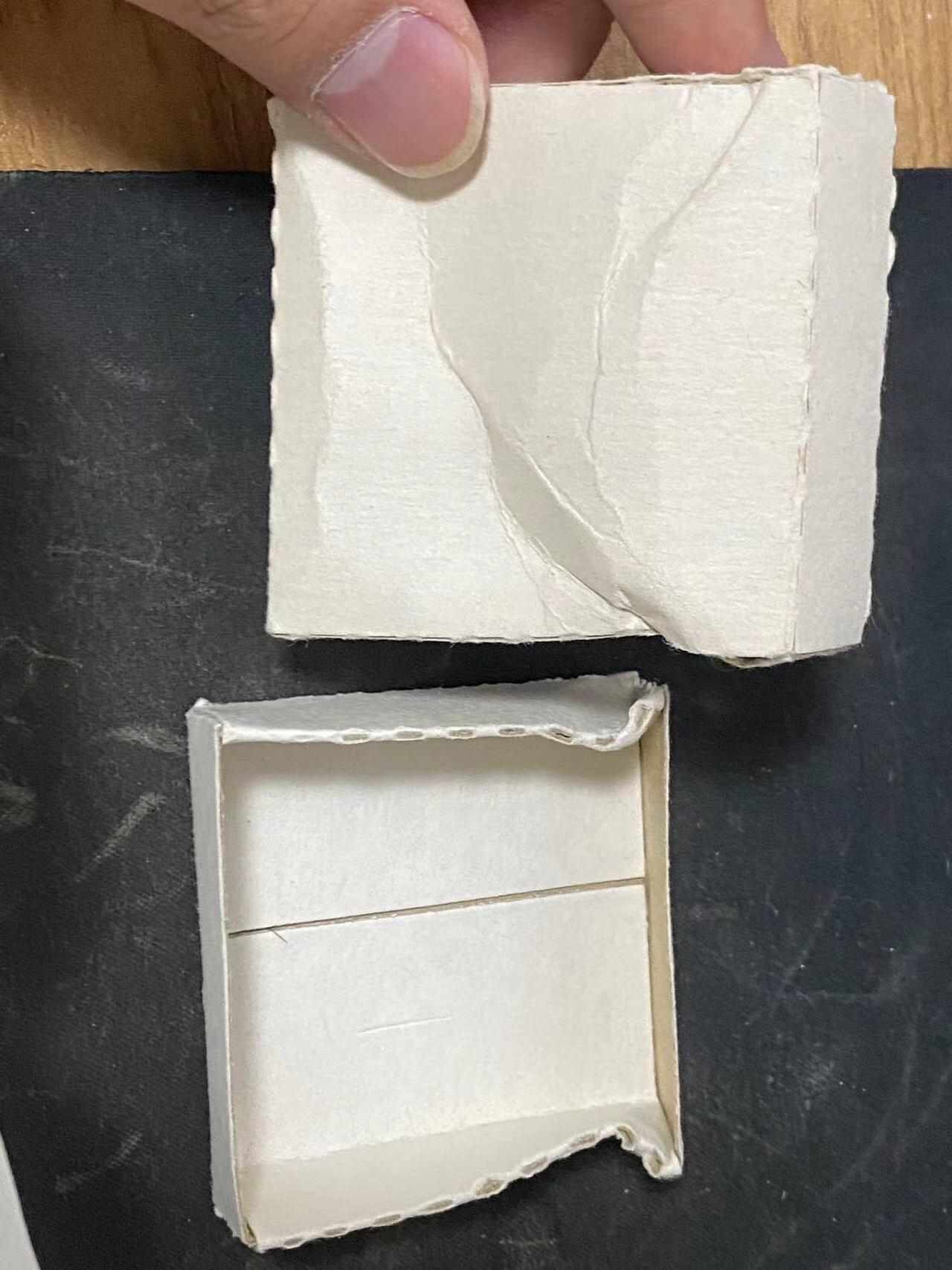 苏联勋章奖章拍卖10月6日晚上九点结束在麦稀奇 有佣金 拯救切尔诺贝利奖章 原盒 库存品相 盒子有点变形