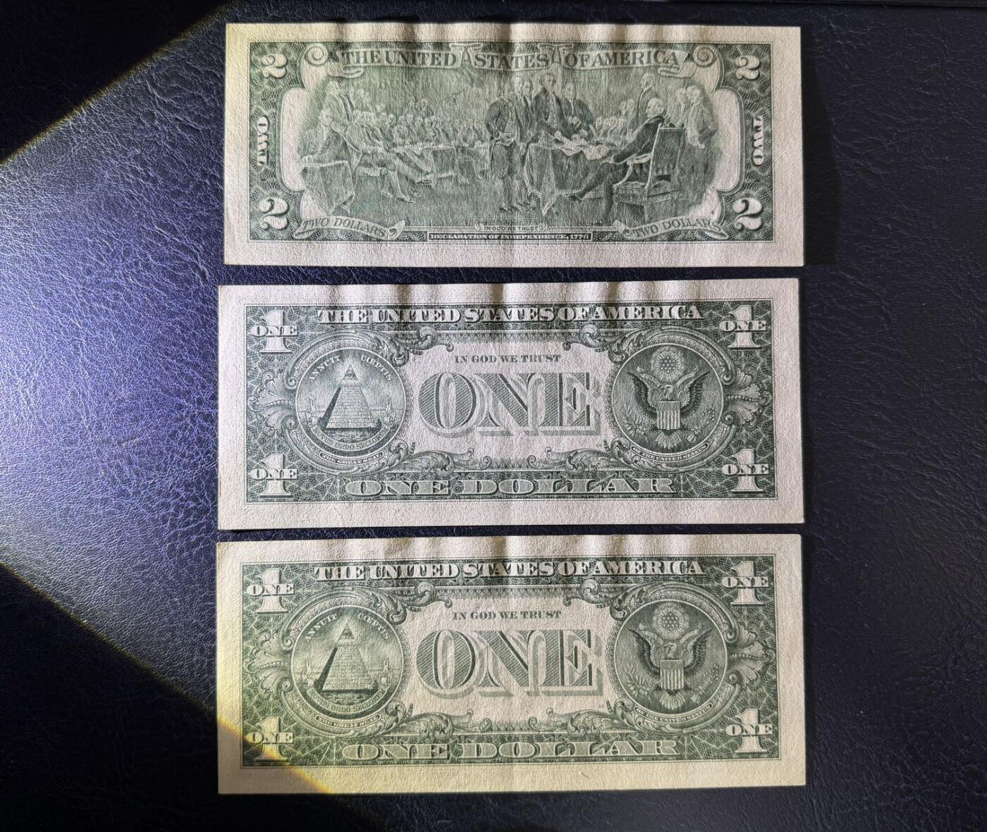 收藏联盟Quantum Auction 第379期拍卖  美国2017年1和2元以及2013年5元 品相为AU和UNC-