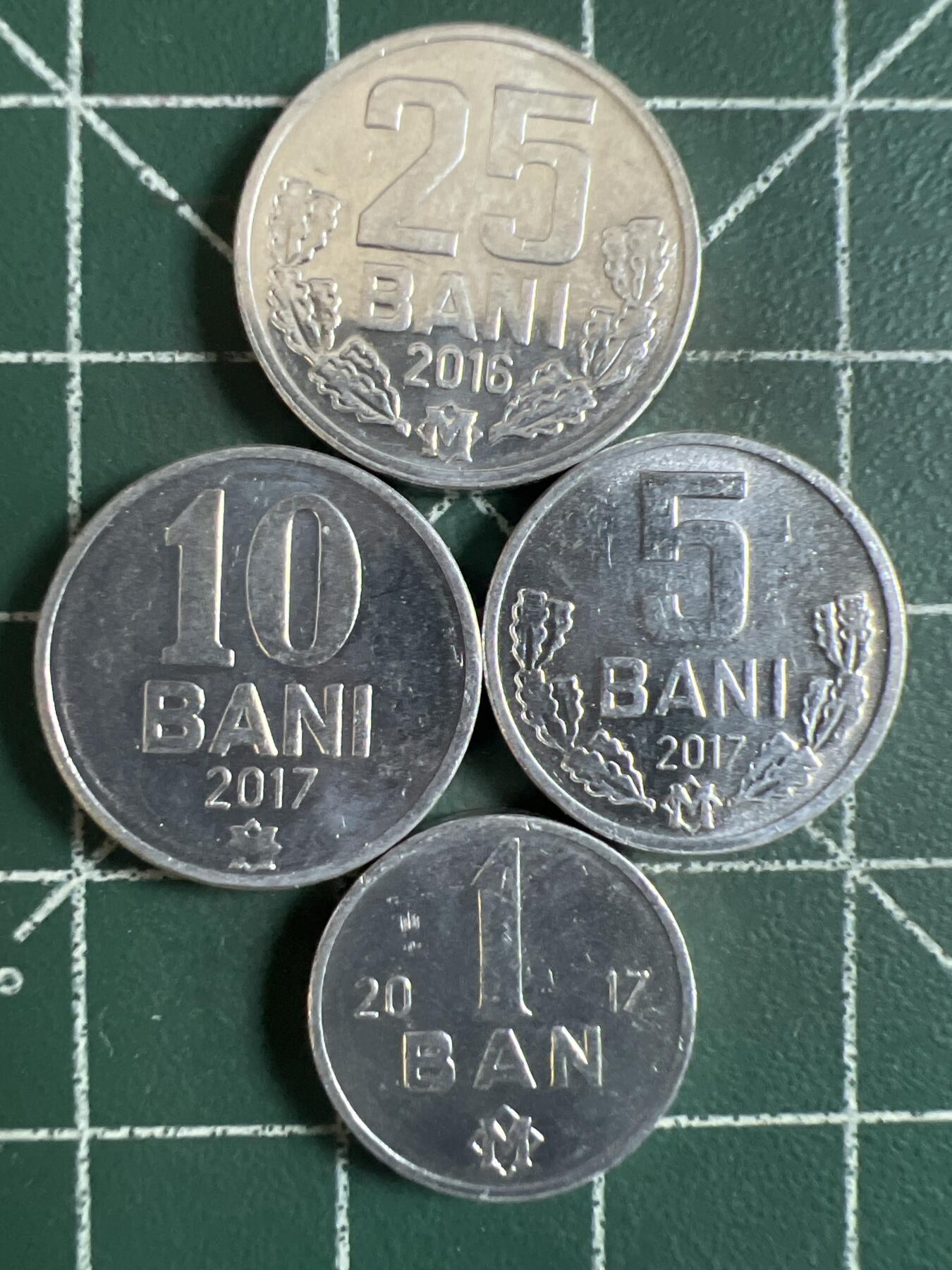 第720期 硬币专场 （无押金，捡漏，全场50包邮，偏远地区除外，接收代拍业务，本店十天发一次货） 摩尔多瓦  4枚