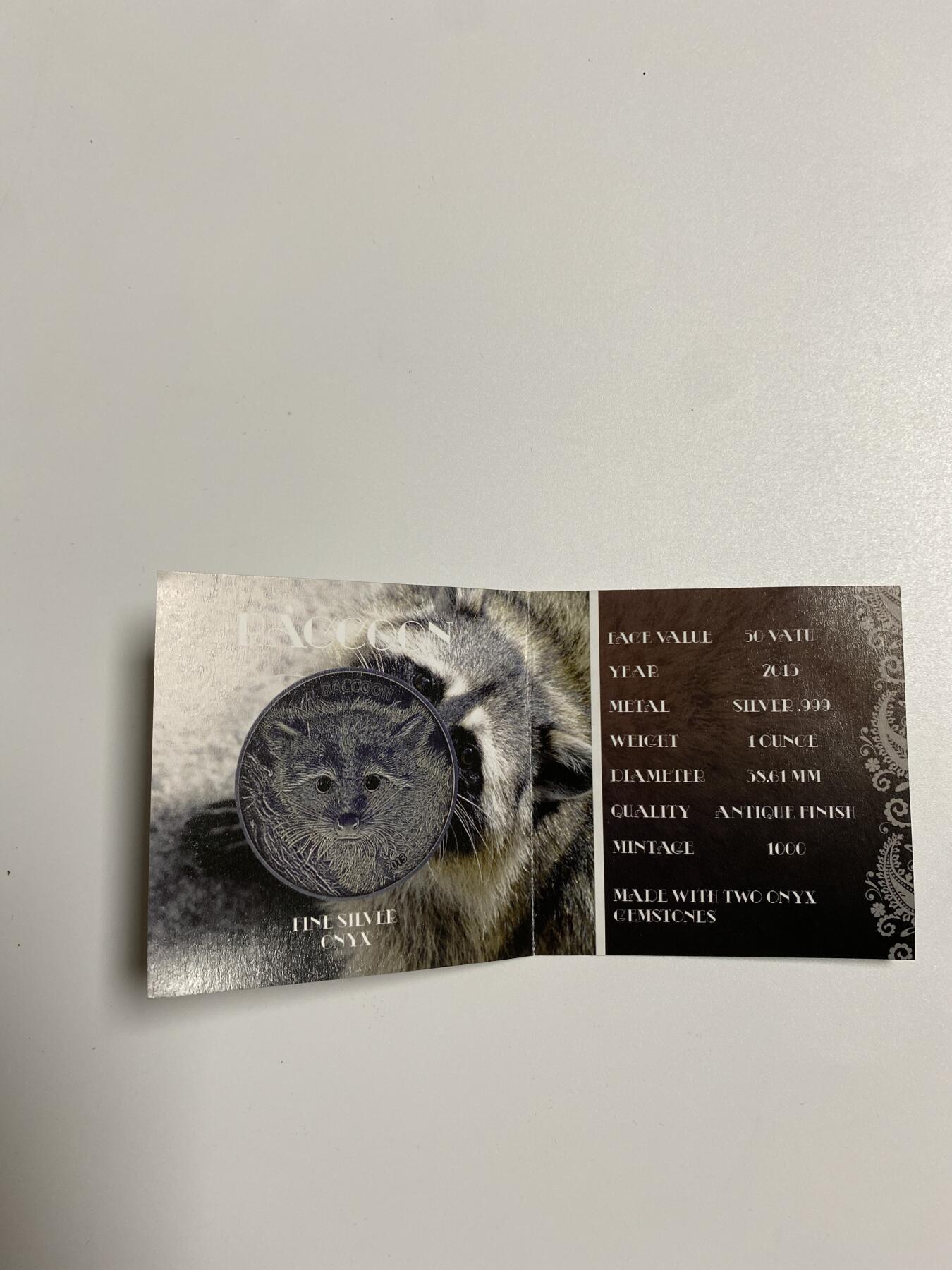 【金钰满堂钱币】拍卖第二十九期 金银币NGC评级币 纪念章 龙钞 瓦努阿图.2013年小浣熊镶天然黑钻石仿古银币.1盎司.带盒证NGC 70分