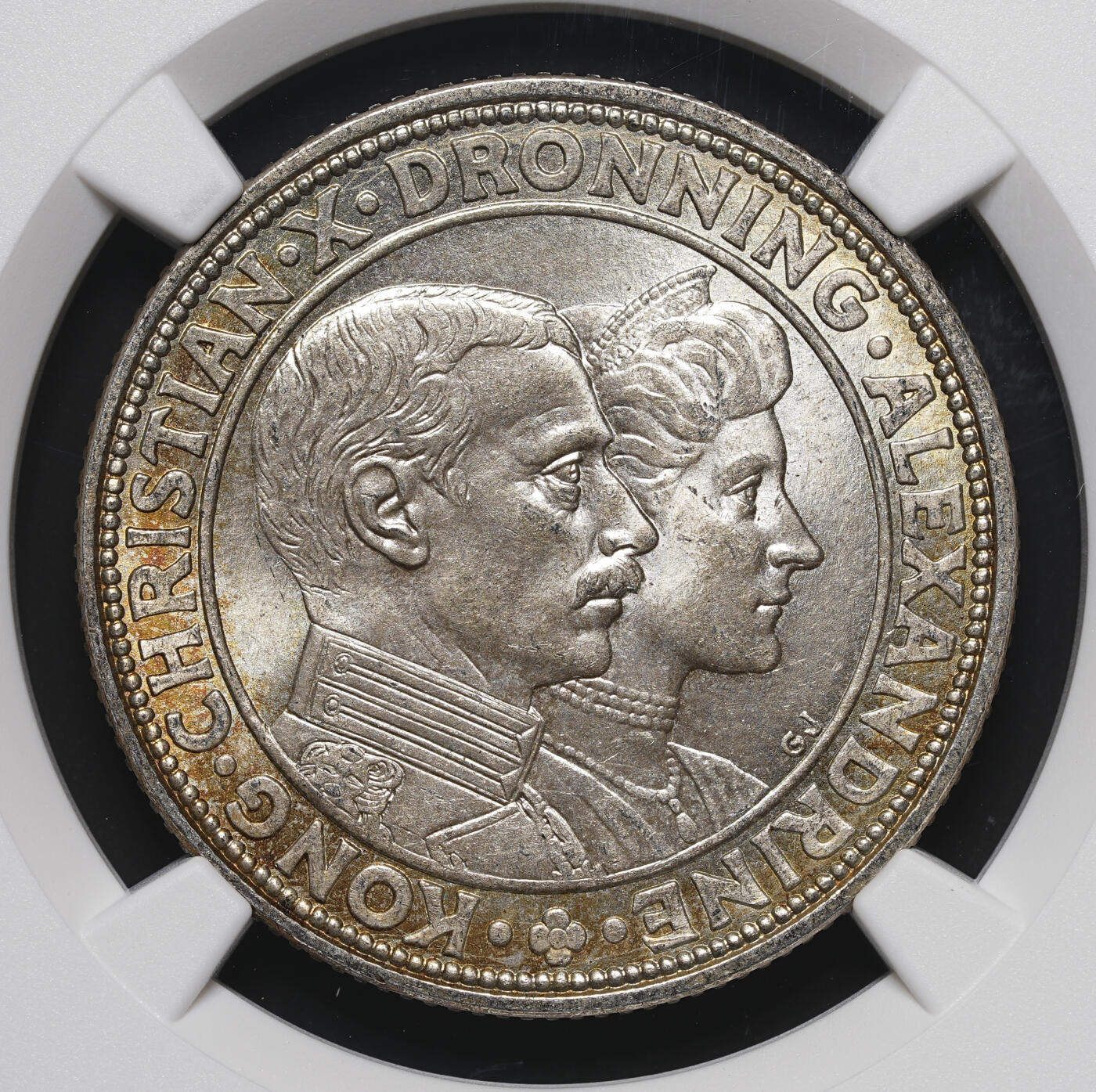 修遠堂世界钱币第四十一期 全场包邮 NGC MS65 1923年丹麦国王银婚纪念2克朗银币