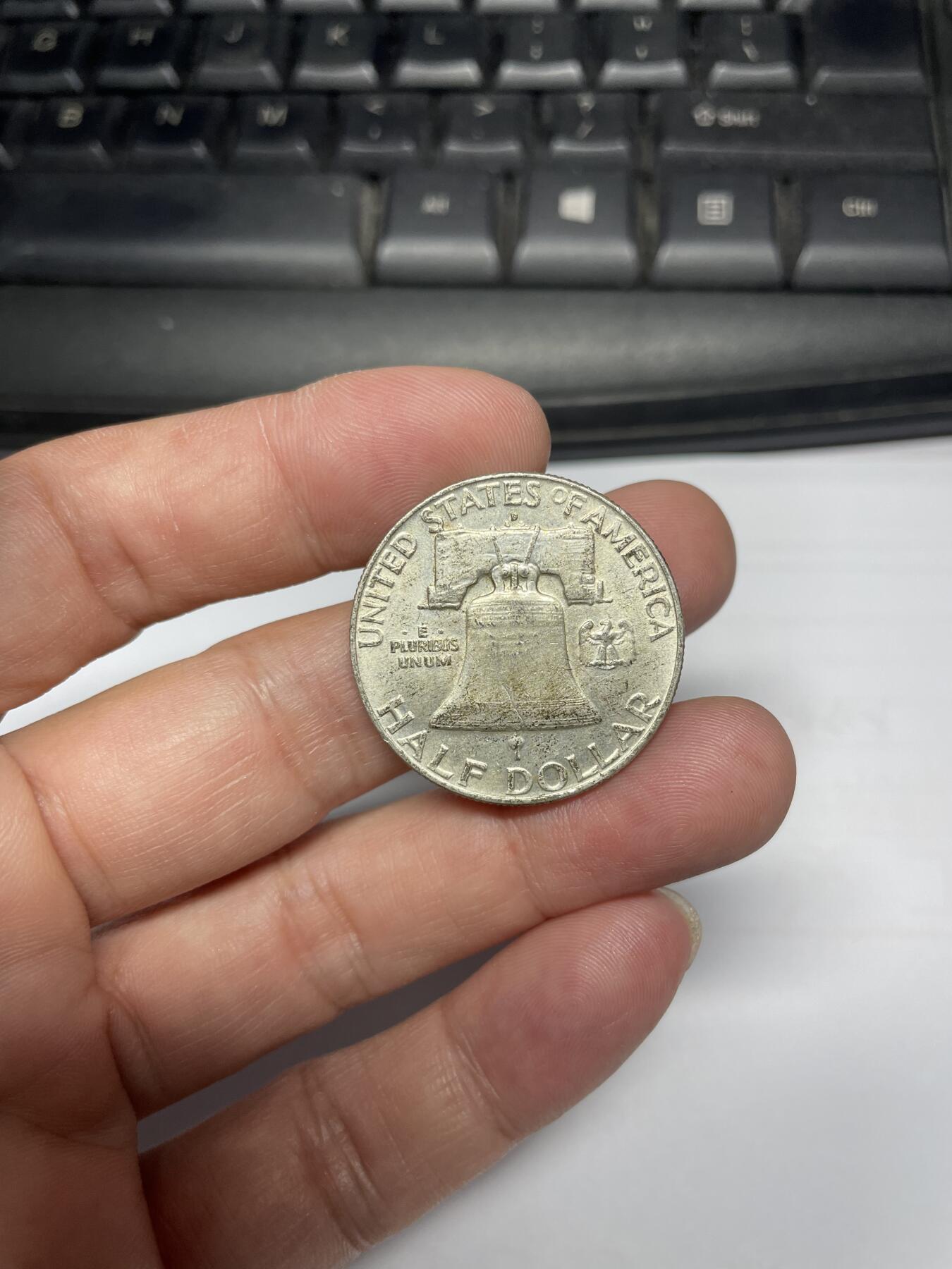 每日一拍，2024年集古藏今外币拍卖第十五期-第9场—（总第149拍），可以寄存60天，满160元包邮。 1958年美国半美元银币