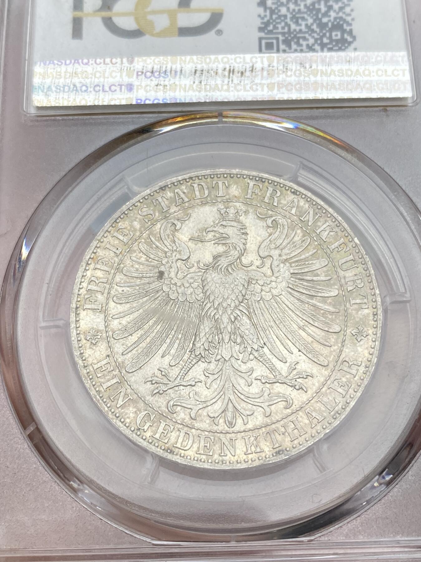 万国钱币拍卖第035期（金银流霞●万国秋季大拍） PCGS MS66 1863年德国法兰克福王子会议纪念流通1泰勒 德系经典品种，到66分的难度已经是另一个世界，原味淡彩，丝滑转光，肉眼几乎无暇的品质。