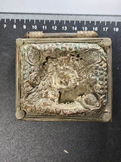 九期新疆小崔一丝路币杂件工艺品徽章拍卖 - 藏传佛教用品