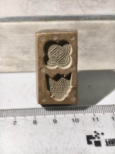 九期新疆小崔一丝路币杂件工艺品徽章拍卖 - 少数民族地区金银饰品打制铜模具