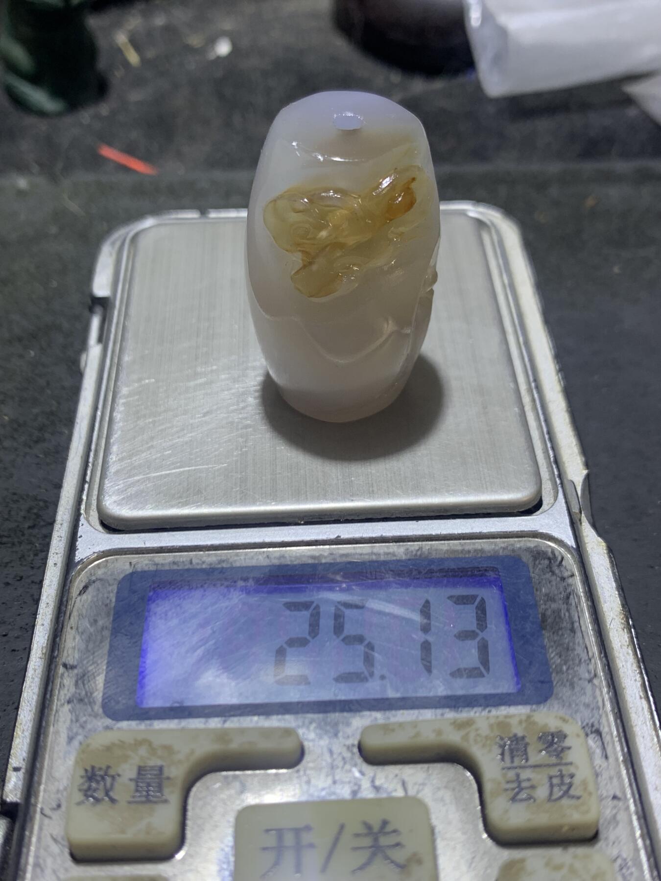 高玉化亚光海洋玉髓手工俏色巧雕寻仙问道意境大桶珠一个！