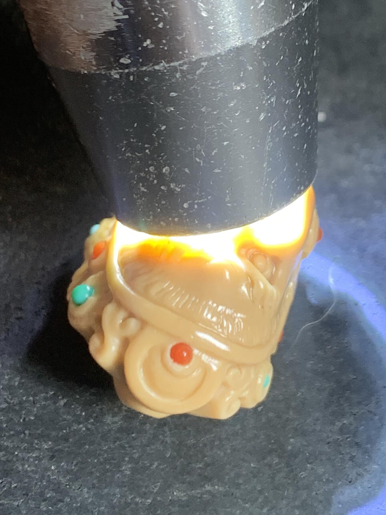 精美高玉化金膏玉雕刻大黑天黄财神珠一个，