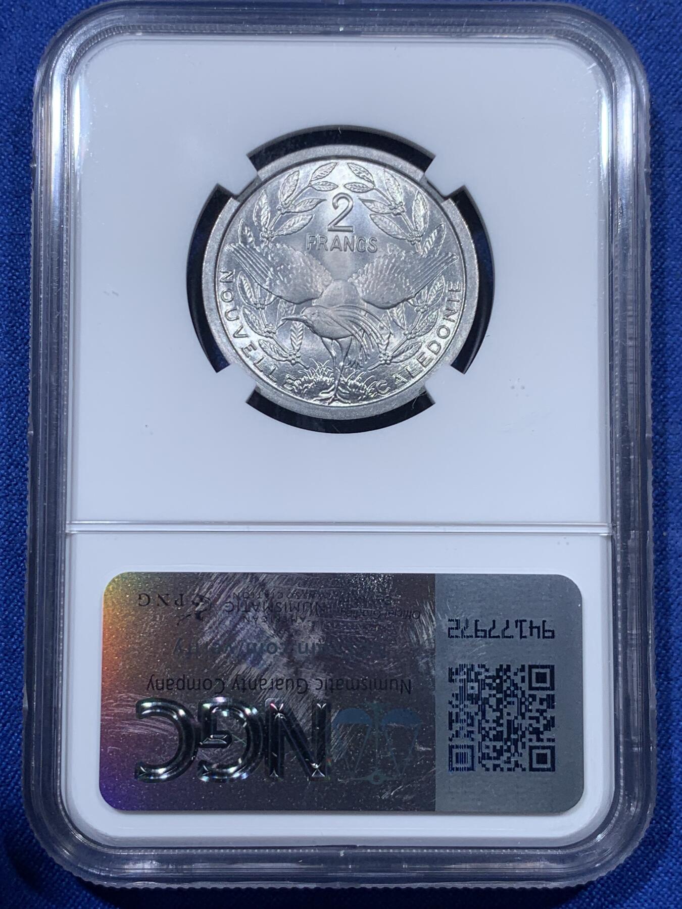 《竞宝斋》第313场 周日，周一 2场连拍 （全场包邮） NGC MS66 亚军分！卷拆曝光 1949法属新喀里多尼亚 2法郎 少见品种 细节极好 转光犀利 可遇不可求的分数