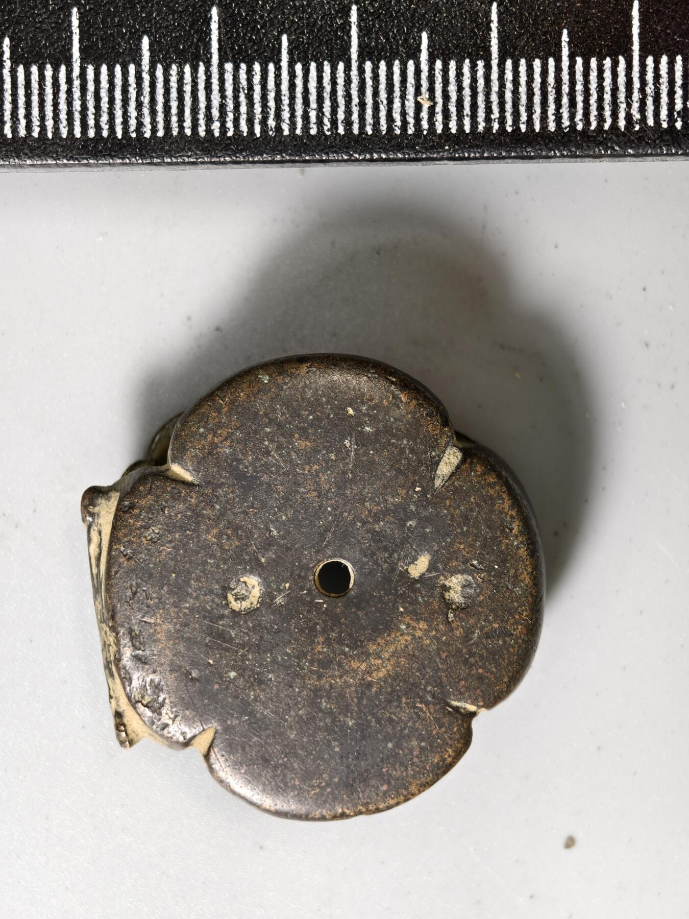 九期新疆小崔一丝路币杂件工艺品徽章拍卖 皮带扣