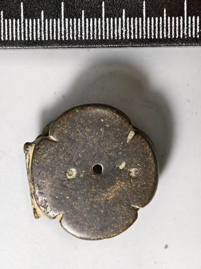 九期新疆小崔一丝路币杂件工艺品徽章拍卖 - 皮带扣