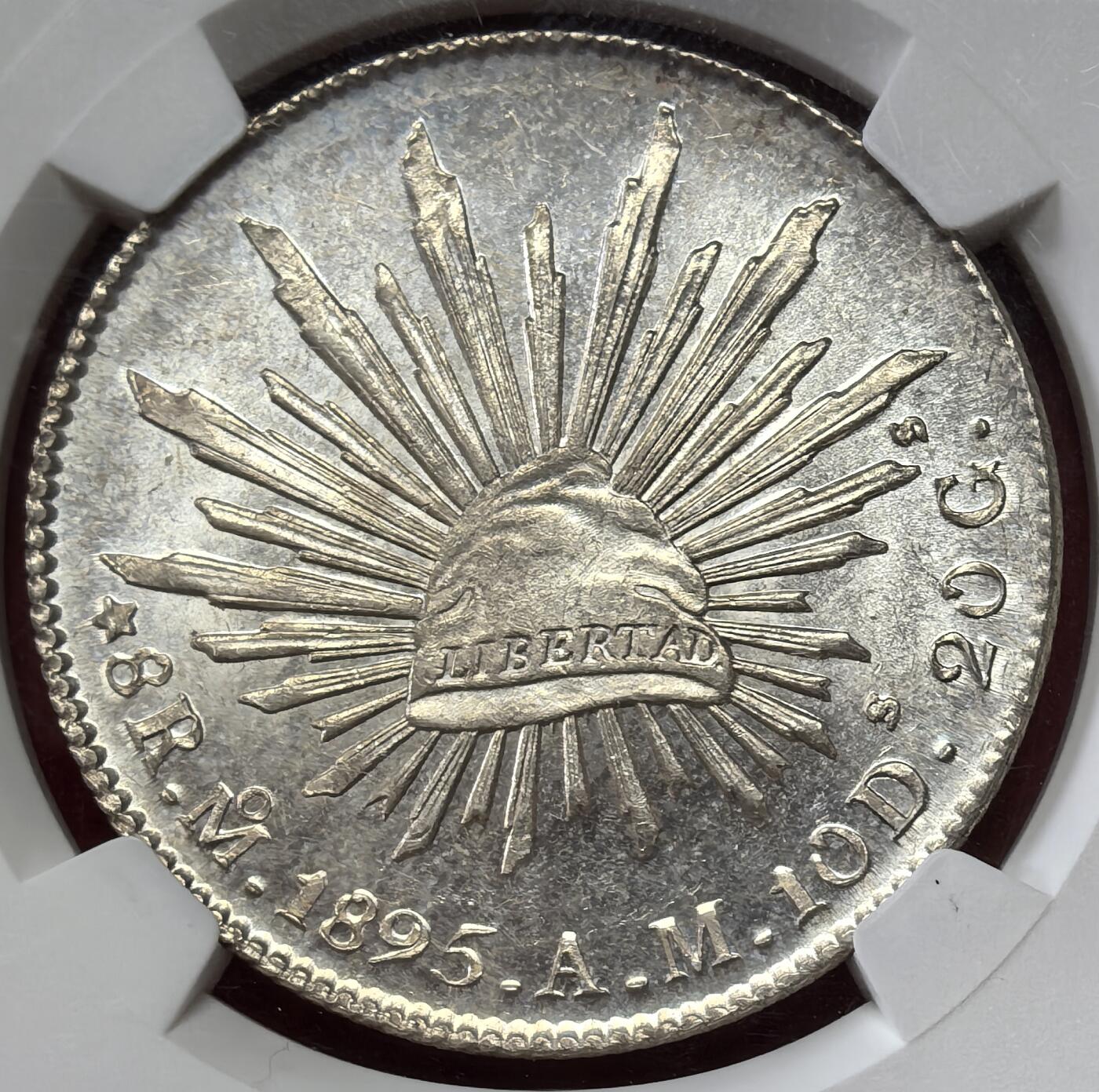 FXS世界钱币微拍第二百八十七期 荐！1895MO墨西哥花边鹰洋NGC-MS64，浅色包浆，银光质感优美！