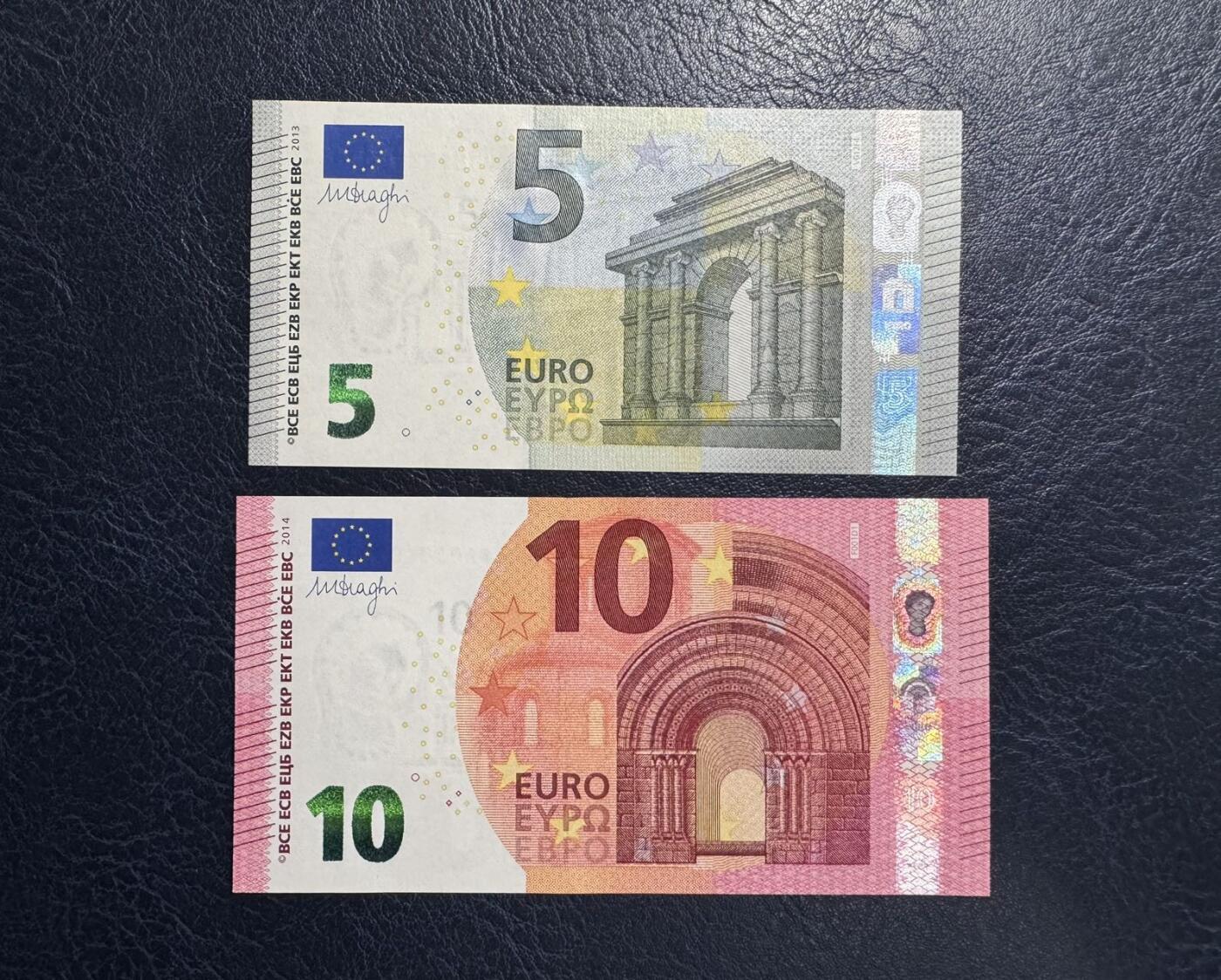 收藏联盟Quantum Auction 第380期拍卖  欧盟国家2013-14年5和10欧元 品相全新UNC