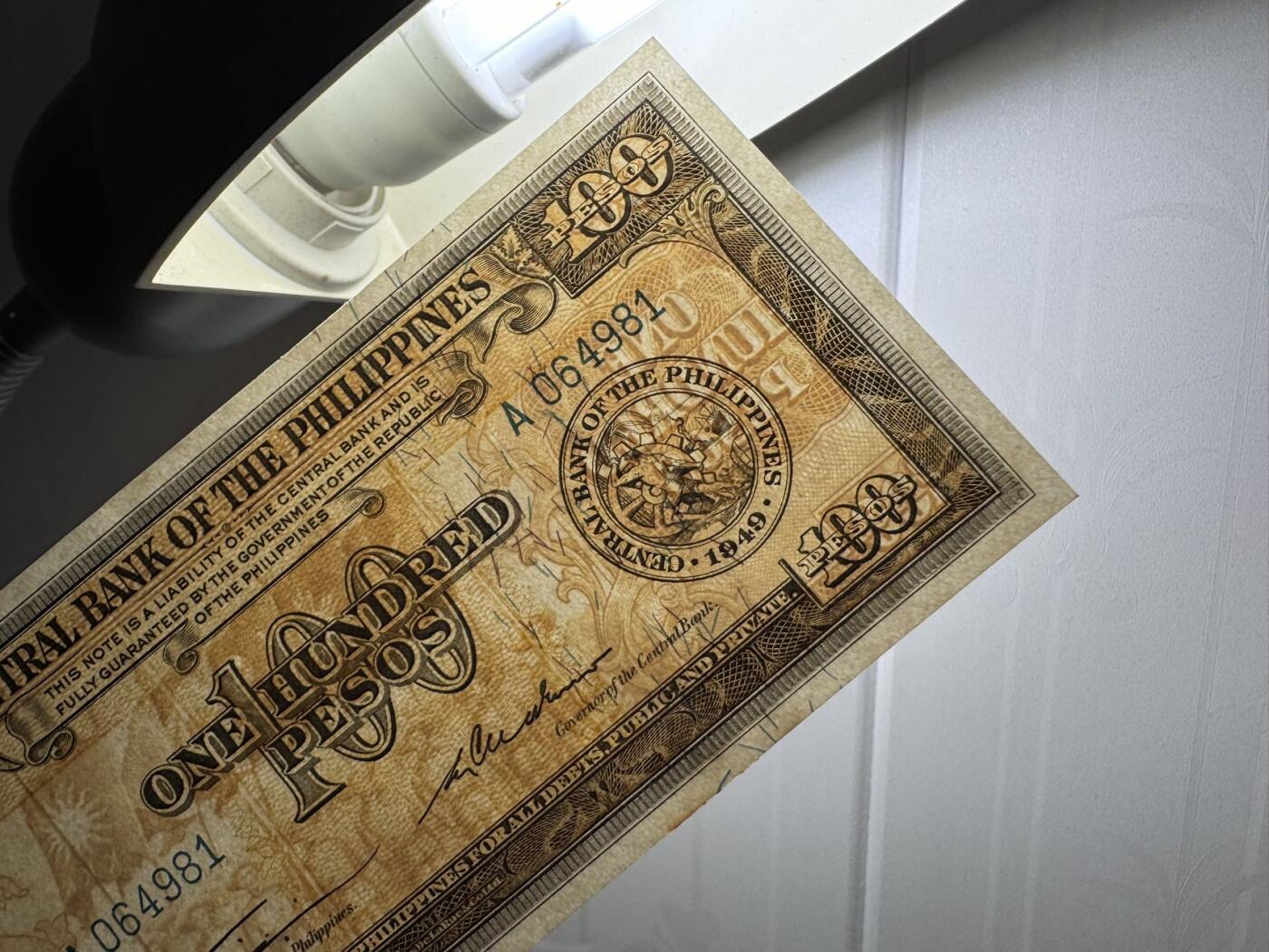 收藏联盟Quantum Auction 第380期拍卖  菲律宾1949年5到100比索 品相UNC 20到100面值有轻微黄斑