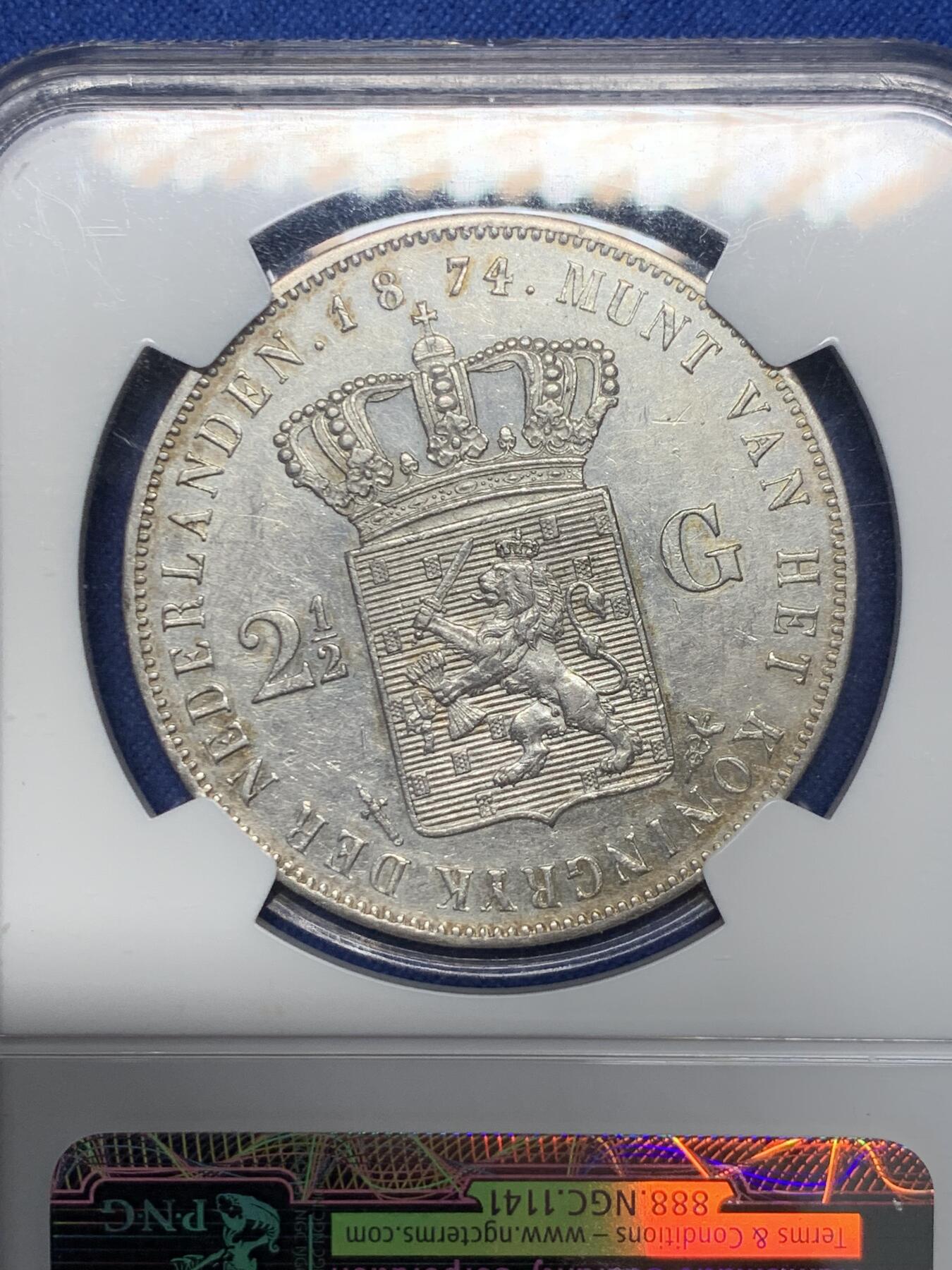 《竞宝斋》第313场 周日，周一 2场连拍 （全场包邮） NGC AU58 荷兰1874年威廉三世2.5盾银币 老盒