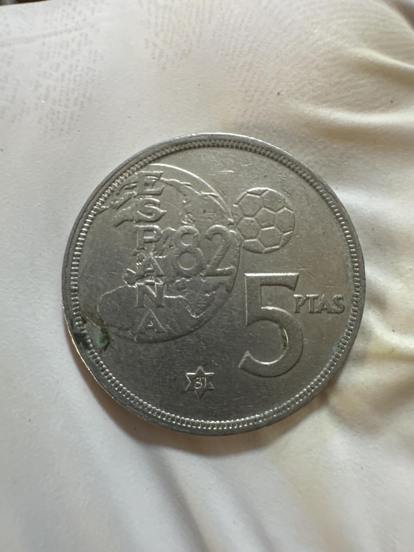 国庆假期快乐🎉正常打包1天发货哦～ 西班牙5比塞塔