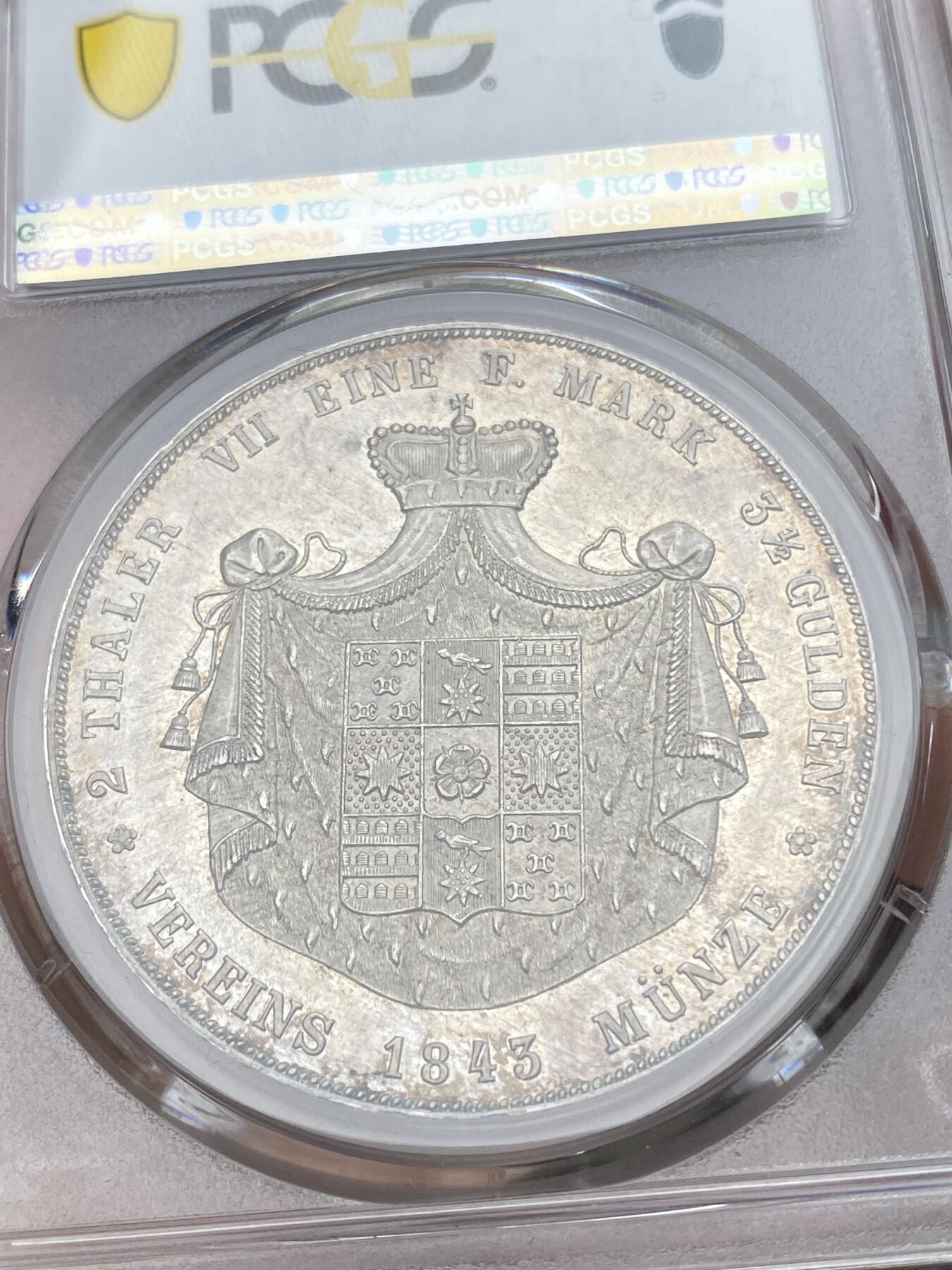 万国钱币拍卖第035期（金银流霞●万国秋季大拍） PCGS MS61 1843年德国利普-德特莫尔德纹章大窗帘流通2泰勒 单年发行1.68万枚的精品小邦2T 柏林厂高超的铸币工艺体现的淋漓尽致 原始熟美的五彩包浆均匀散落 