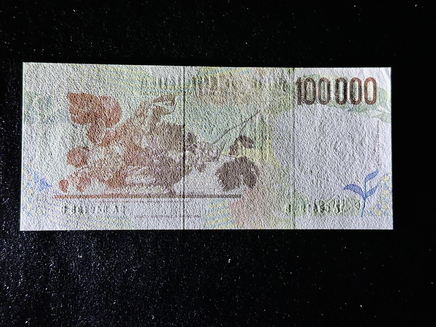 《外钞收藏家》第四百二十三期（连拍场） 1994年意大利10万里拉 全新UNC