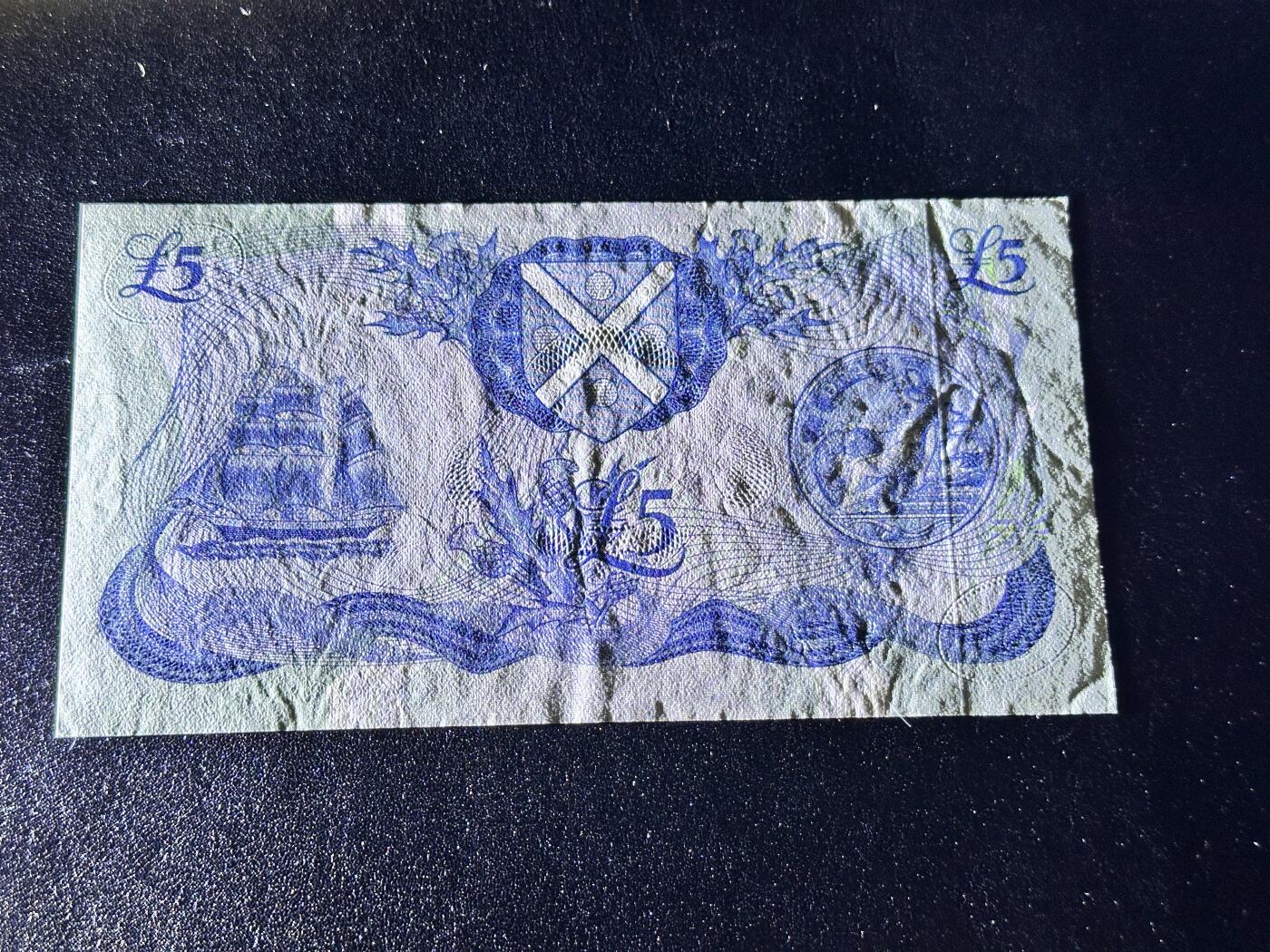 《外钞收藏家》第四百二十三期（连拍场） 1988年苏格兰5镑 UNC-