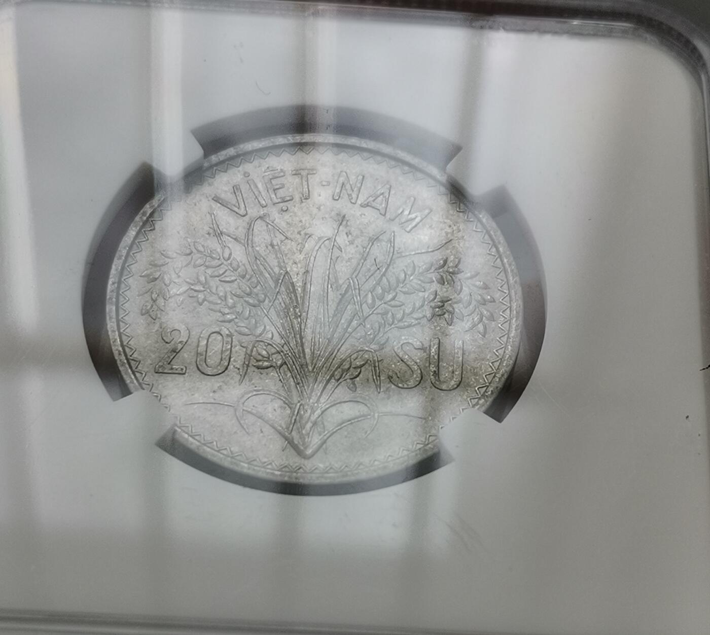 瓶子🏺第161期拍卖会  越南1953年吴庭艳政府20SU纪念币  NGC MS63