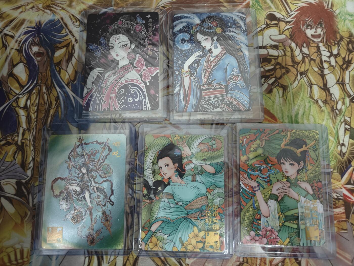 天玑星卡拍第五十四期《呼神唤卫 石墩出动》周一预展结束周四截拍 持续收拍中 满赠三娘需备注 IPS限定卡 可可瑞听 启读 小花瓣