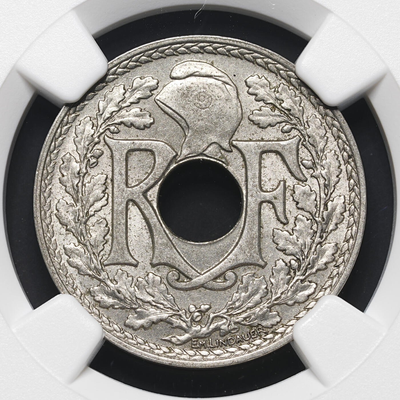 修遠堂世界钱币第四十二期 全场包邮 稀少年份特年 NGC MS62 1916年法国中孔25分 仅铸造10万枚