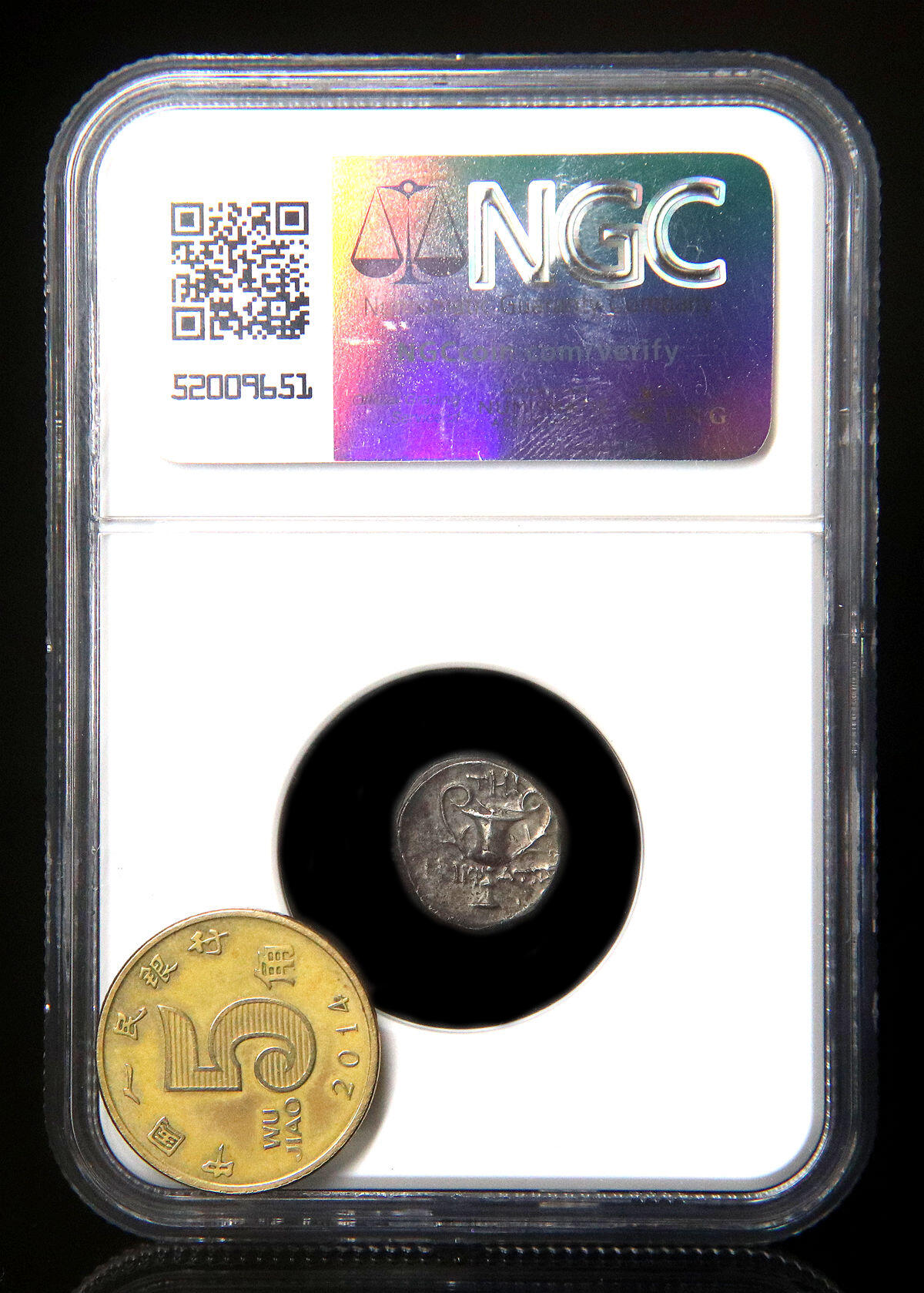 NGC评级好品古希腊早期狮鹫格里芬图小银币b30-12