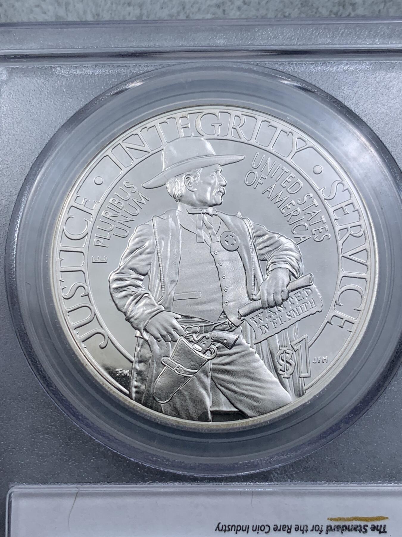 《竞宝斋》第314场 周日，周一，周二  3场连拍 （全场包邮） PCGS PR69DCAM 美国2015年联邦探员1美元精制纪念银币，发行量38149枚。PROOF精制币，币面清爽干净又漂亮，状态一流。