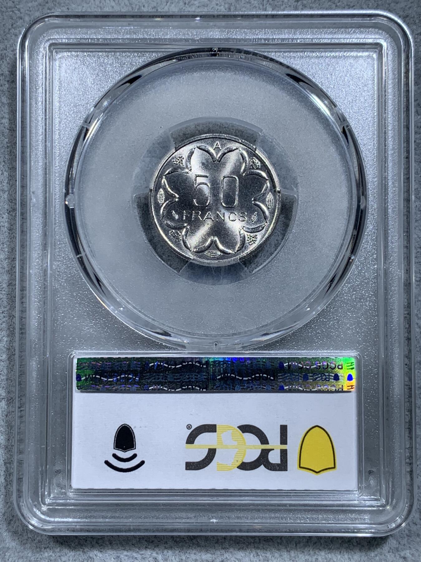 《竞宝斋》第314场 周日，周一，周二  3场连拍 （全场包邮） PCGS MS69 惊为天人的分数 冠军分！ 1982A中非50法郎 69分就不用多说了 两面转光 近乎完美 绝对值得收藏！
