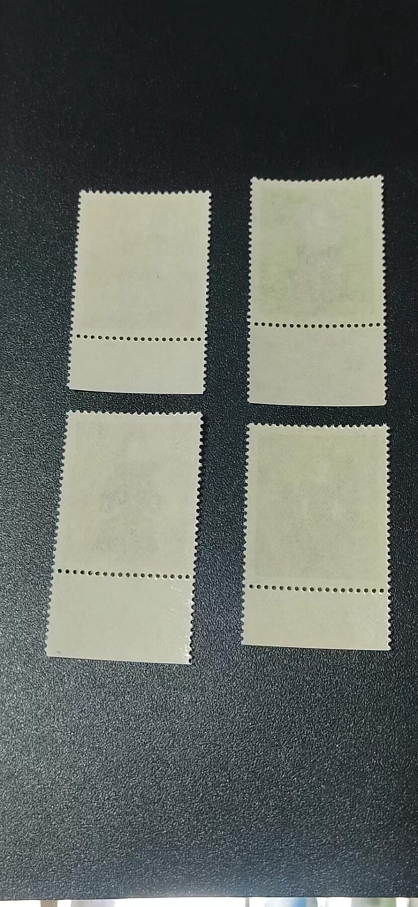 德国邮票专场，都是套票 德国邮票一套，1968年发行， 西柏林儿童玩具布娃娃，品相如图