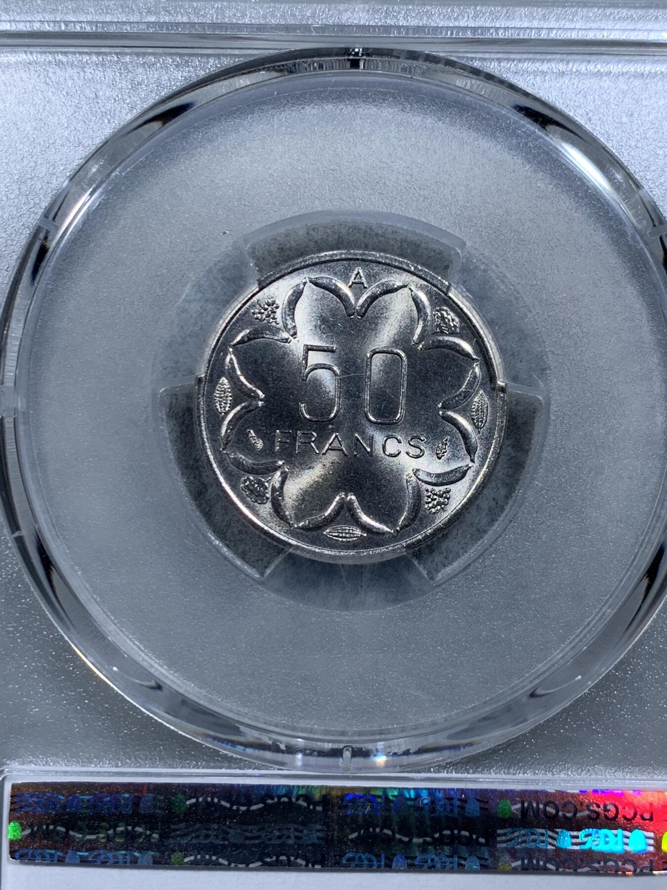 《竞宝斋》第314场 周日，周一，周二  3场连拍 （全场包邮） PCGS MS69 惊为天人的分数 冠军分！ 1982A中非50法郎 69分就不用多说了 两面转光 近乎完美 绝对值得收藏！